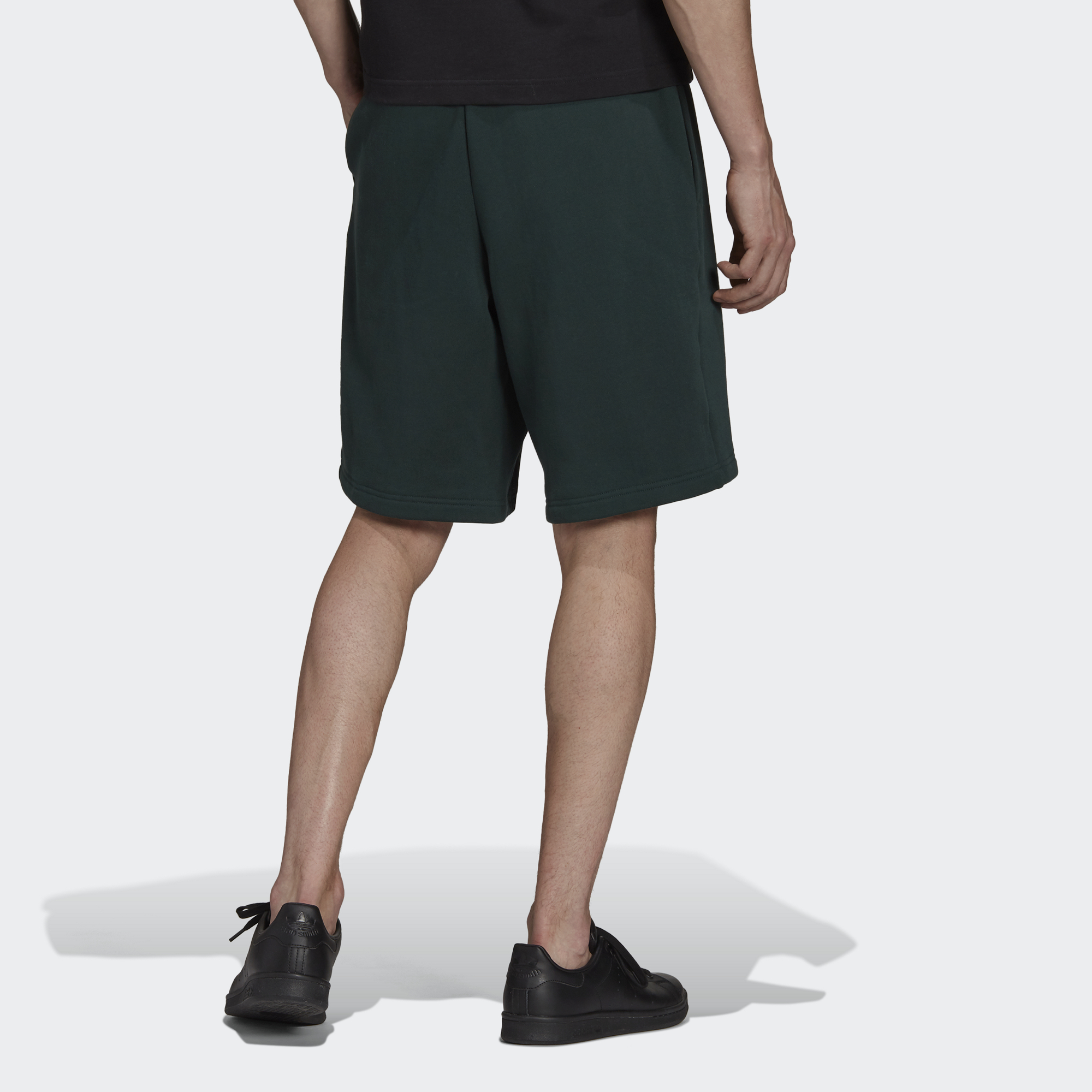 Adidas Originals Sports Shorts Men’s Dark Green Moderate
