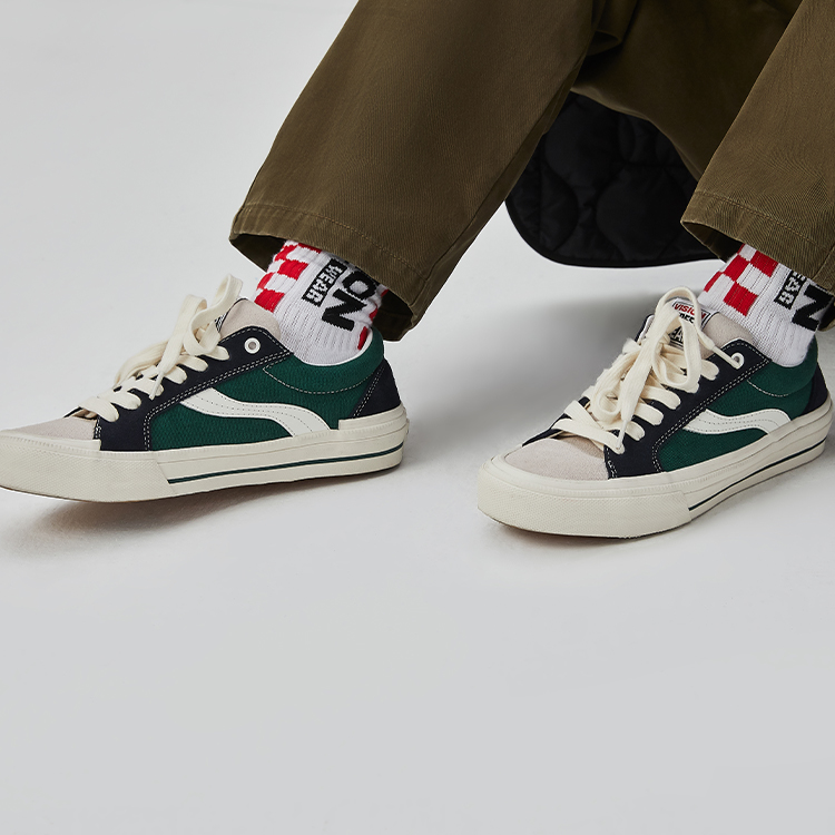 ODDCIRKUS x Vision Street Wear Astley Pro Low top Skateboard Shoes Unisex Jasper
