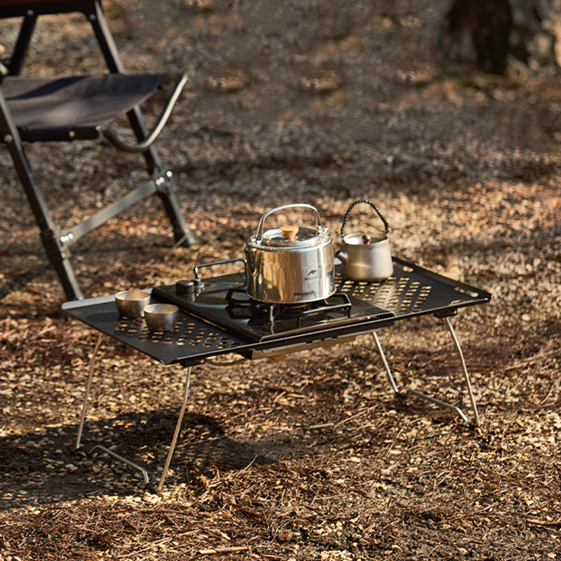 NATUREHIKE Outdoor Leisure Furnitures Outdoor Table Camping 61*38*24cm