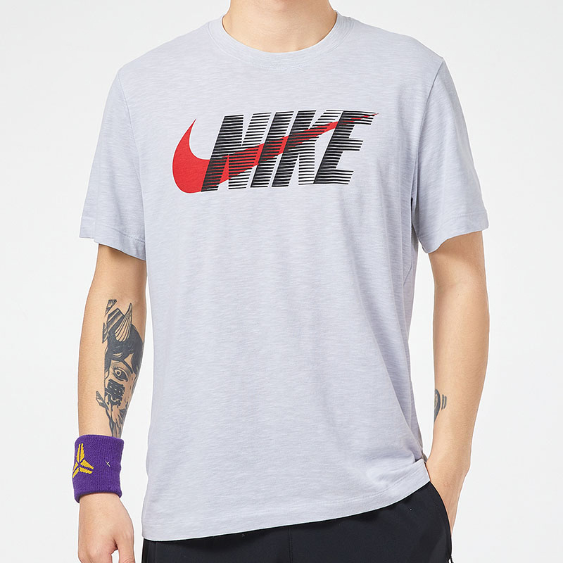 Мужская футболка Nike As M Nk Dfc Tee Slub Blok Swsh (светло-серая) — фото 2