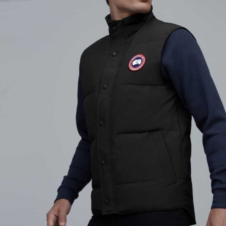 Жилет Canada Goose Garson (черный) — фото 4