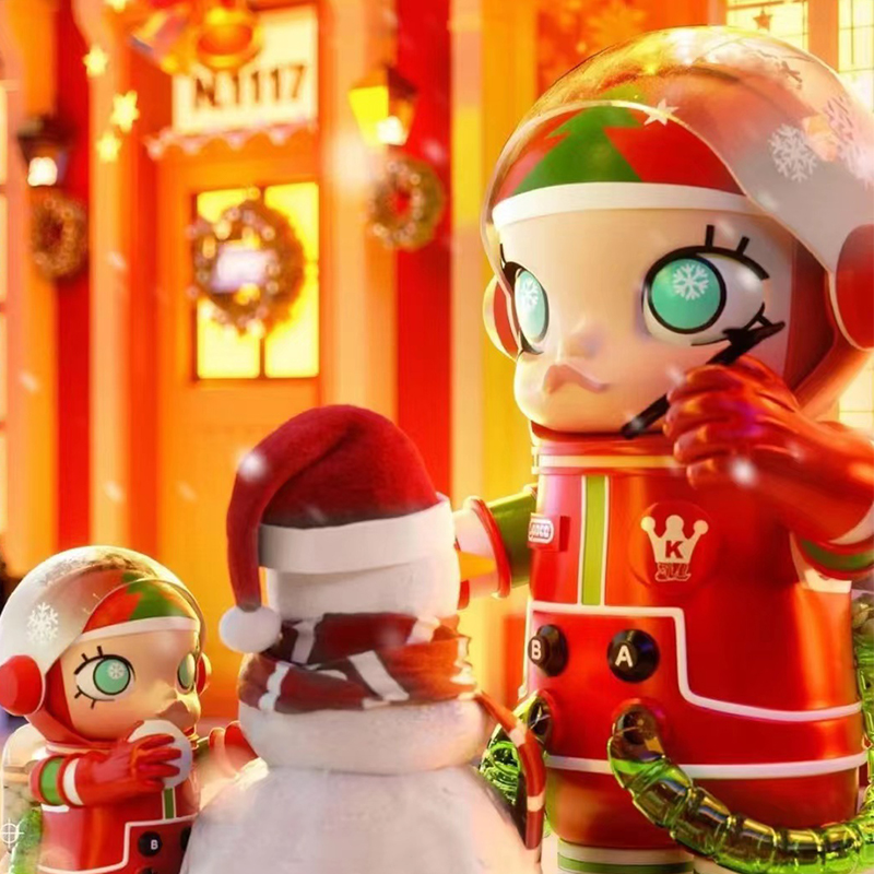 POP MART MOLLY MEGA SPACE MOLLY Christmas Edition