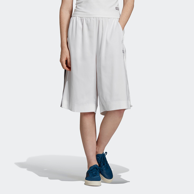 Женские шорты adidas originals Short (белые) — фото 2