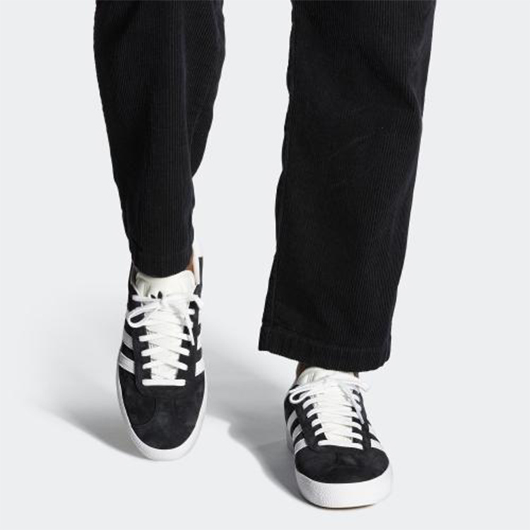 Кеды adidas originals Gazelle (черно-белые) — фото 7