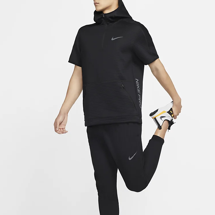 Мужская футболка Nike Pro (черная) — фото 4