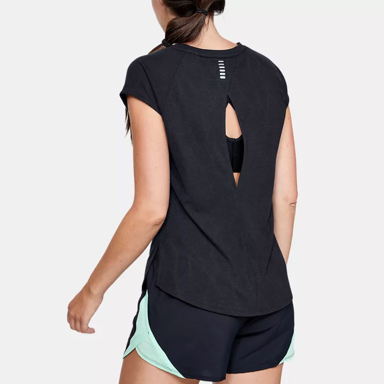 Женская футболка Under Armour T (черная) — фото 5