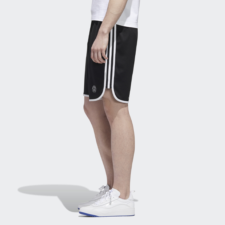 Мужские шорты adidas originals삼 MIC Ru Short (черный) — фото 3