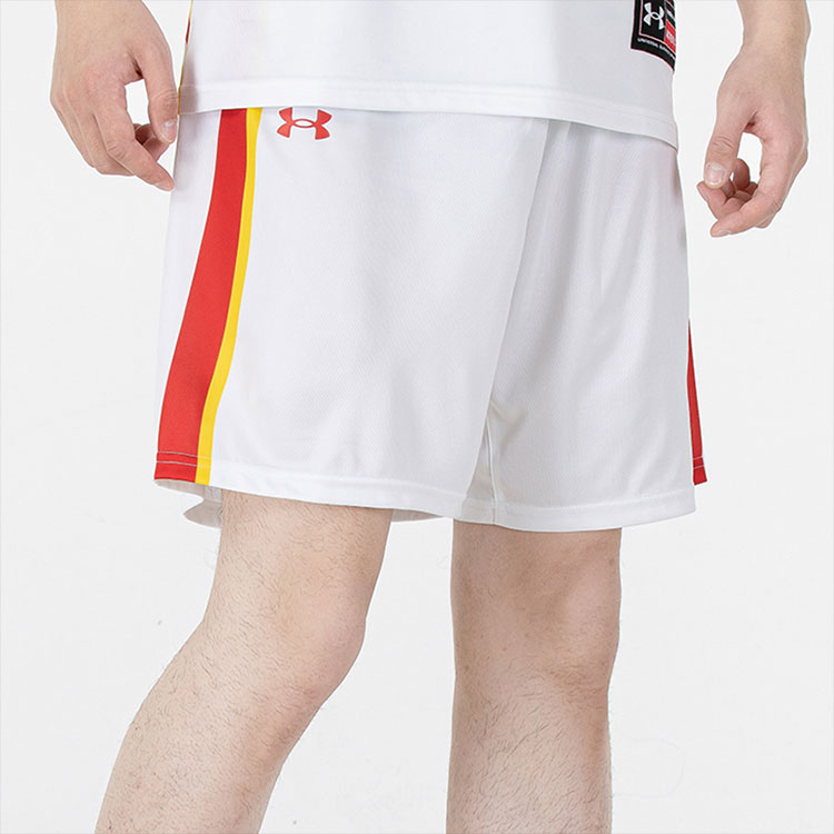Under Armour Sports Shorts Men’s White Moderate
