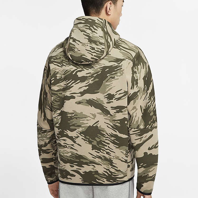Мужское худи Nike Sportswear Tech Fleece (серое) — фото 5
