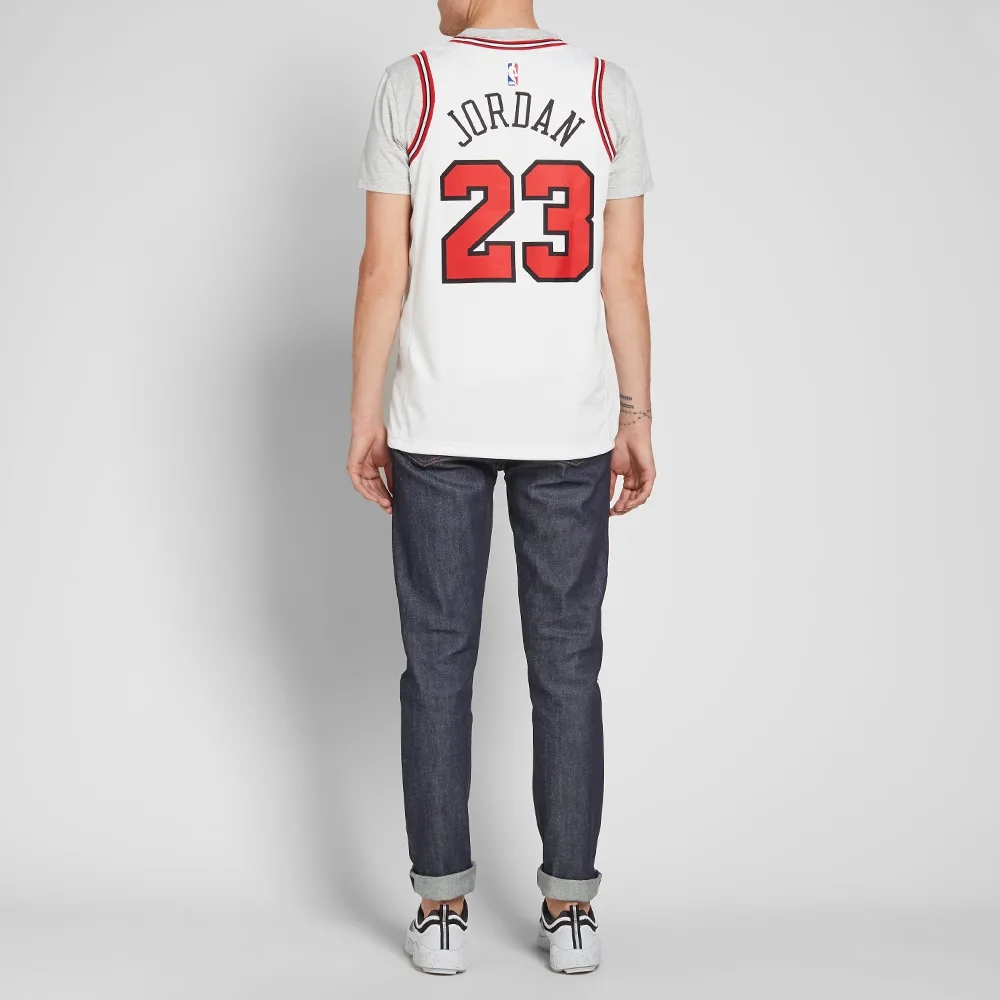 Мужские майка Nike Swingman Michael Jordan Association Edition Jersey (Chicago Bulls)SW (белый) — фото 3