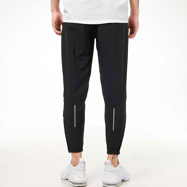 Мужские штаны Nike Dri-FIT (черные) — фото 5
