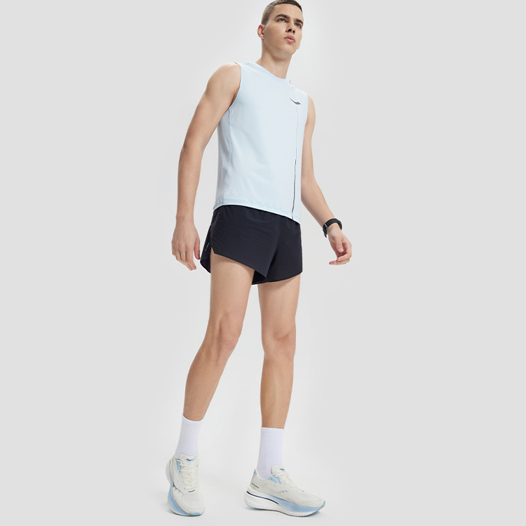Saucony Sports Shorts Men’s Black Moderate