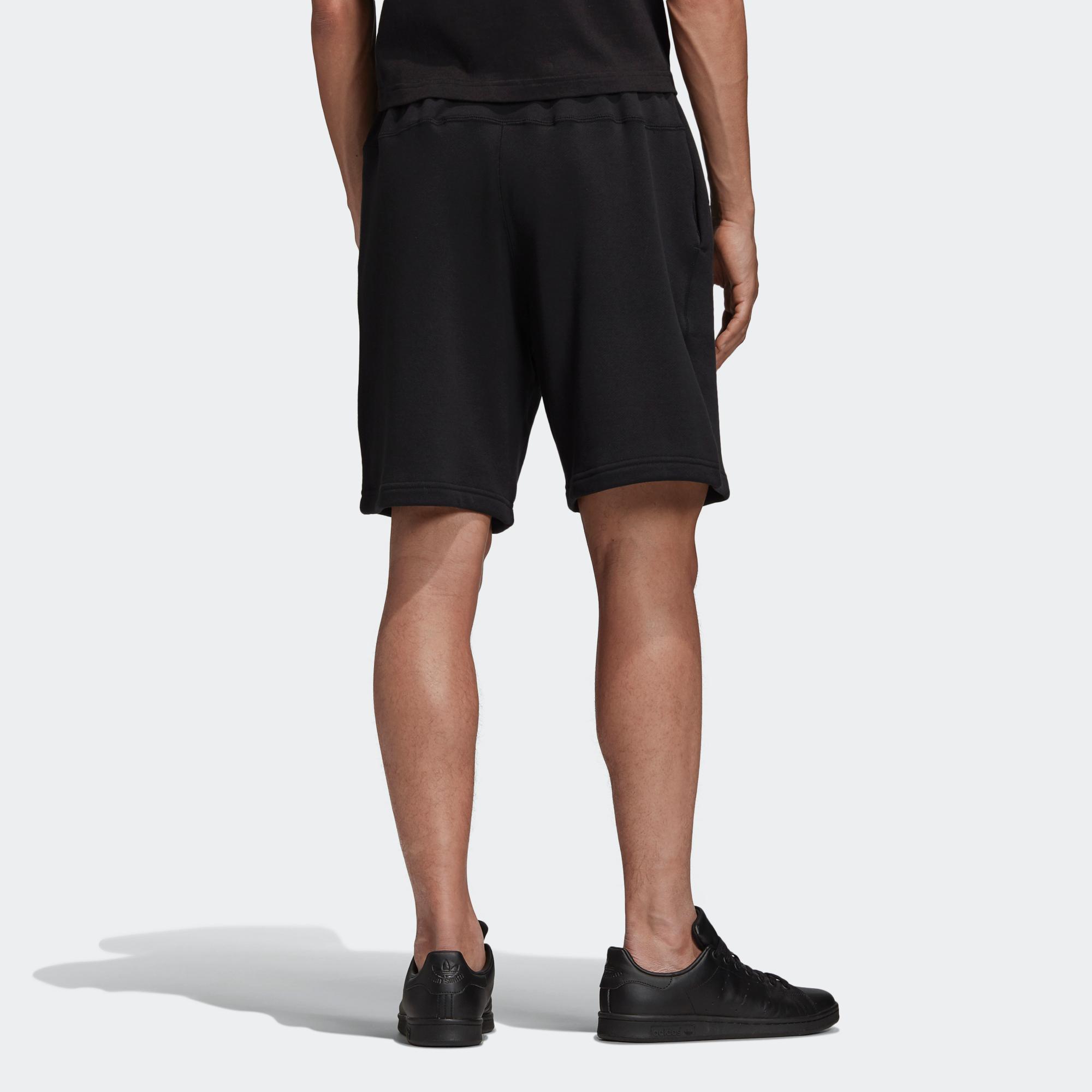 Мужские шорты adidas Originals (черные) — фото 4