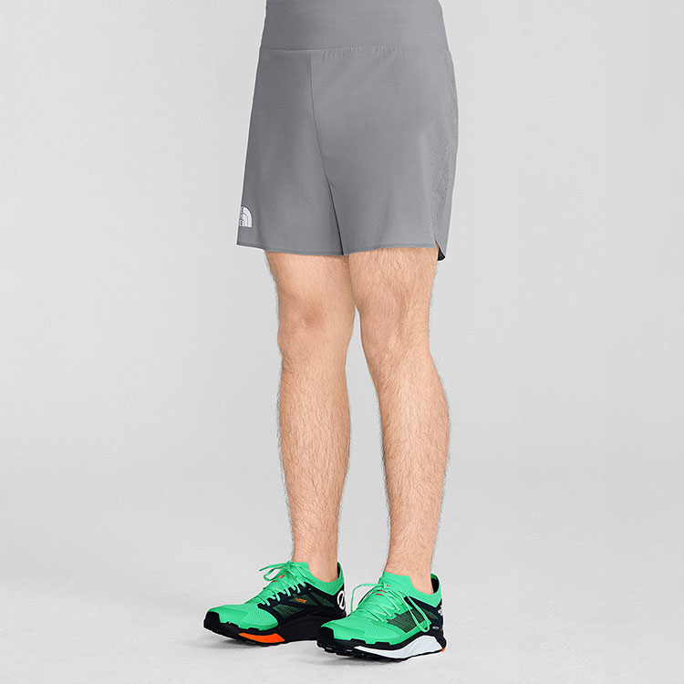 THE NORTH FACE Shorts Men’s Gray
