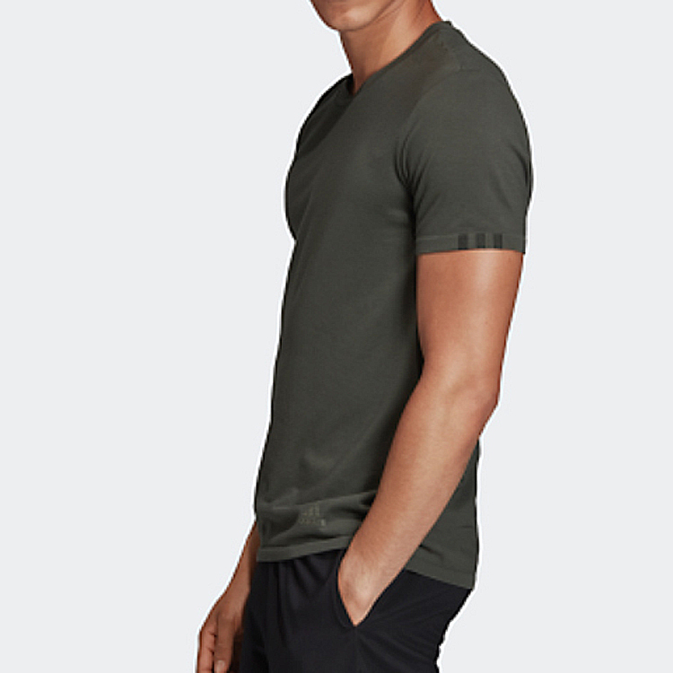 Мужская футболка adidas 25/7 Tee M (черная) — фото 4
