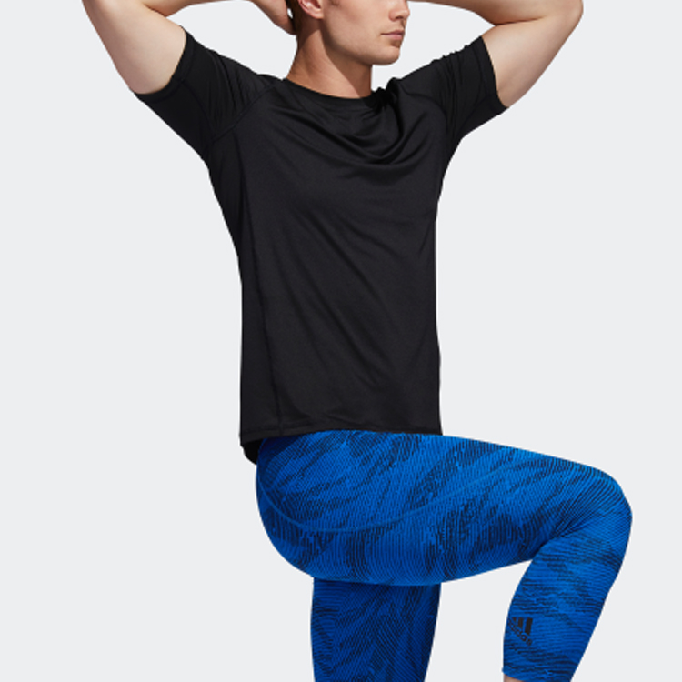 Мужская футболка adidas (черная) — фото 4
