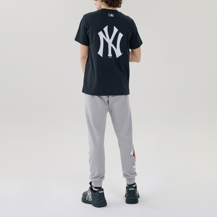 Футболка MLB x Disney (черная) — фото 4