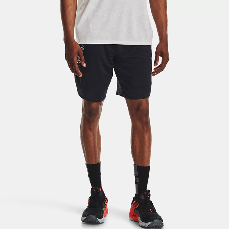 Under Armour Shorts Men’s Black