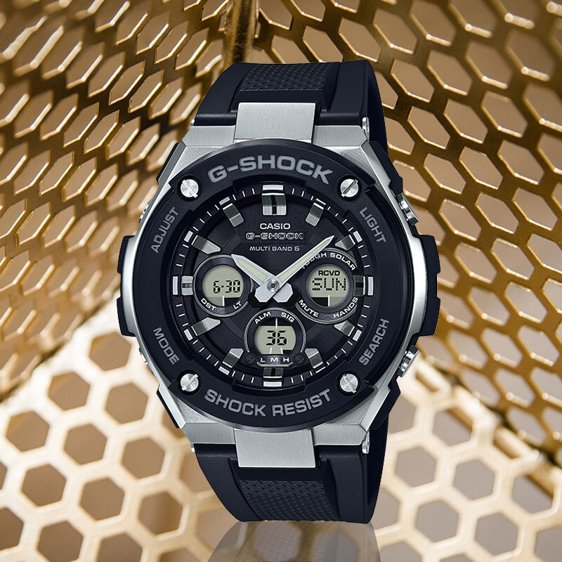 CASIO G-STEEL GST-W300-1APR