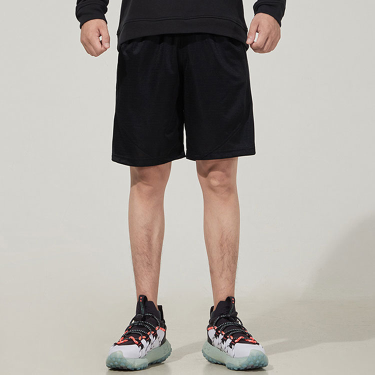 Under Armour Shorts Men’s Black
