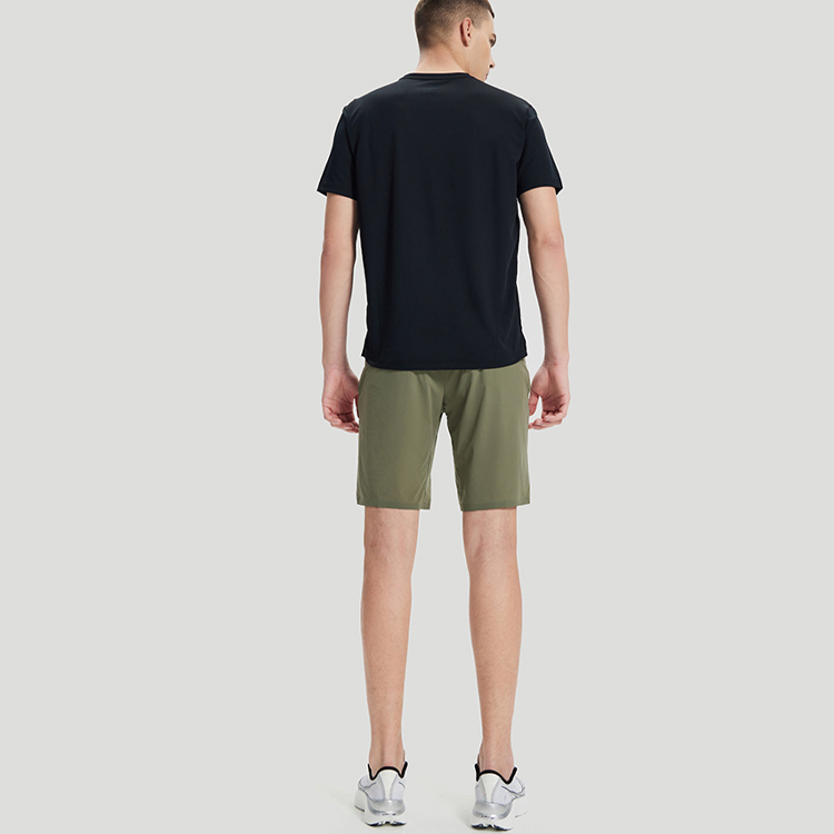 Saucony Sports Shorts Men’s Willow Green Moderate