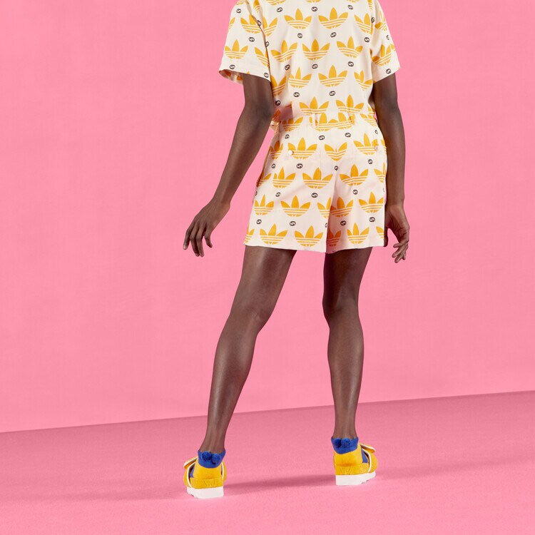 Шорты Gucci x adidas originals GUCCI X ADIDAS SS22 (слоновая кость) — фото 5