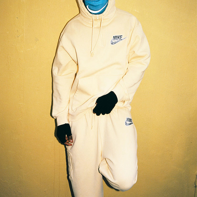 Штаны Nike Cargo Sweatpant (черные) — фото 12