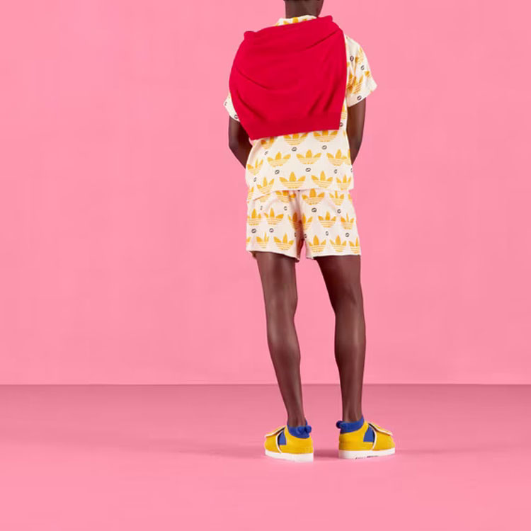 Шорты Gucci x adidas originals GUCCI X ADIDAS SS22 (слоновая кость) — фото 3