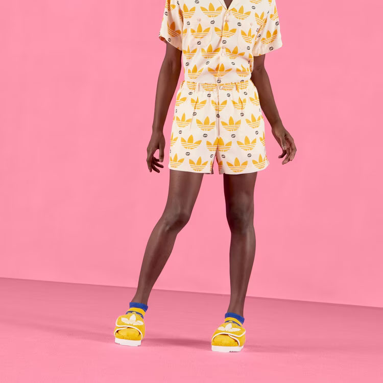 Шорты Gucci x adidas originals GUCCI X ADIDAS SS22 (слоновая кость) — фото 4