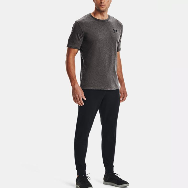Under Armour Sportstyle Sports Pants Men’s Black Moderate