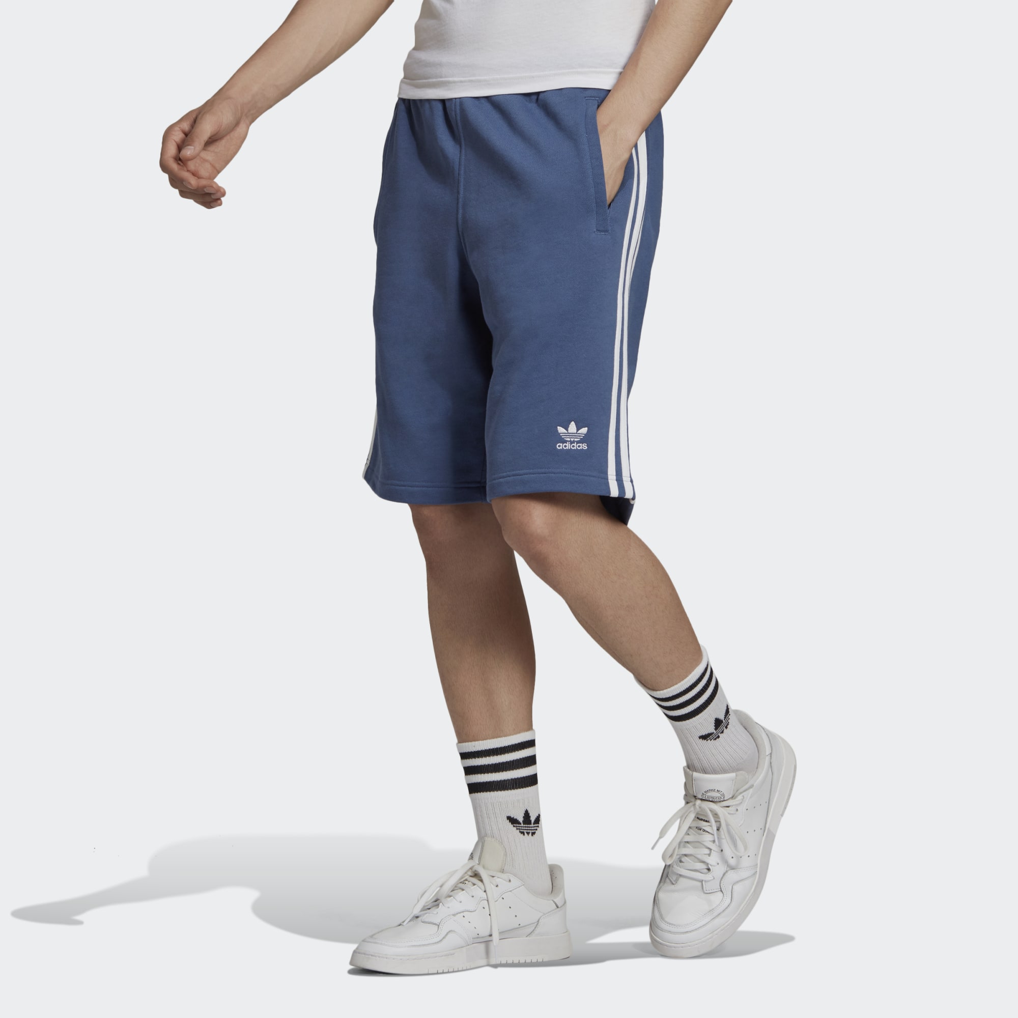 Adidas Originals 3 Stripes Sports Shorts Men’s Blue Moderate