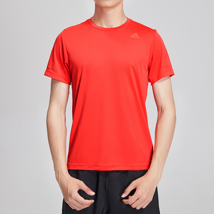 Мужская футболка adidas ClimaChill (красная) — фото 4