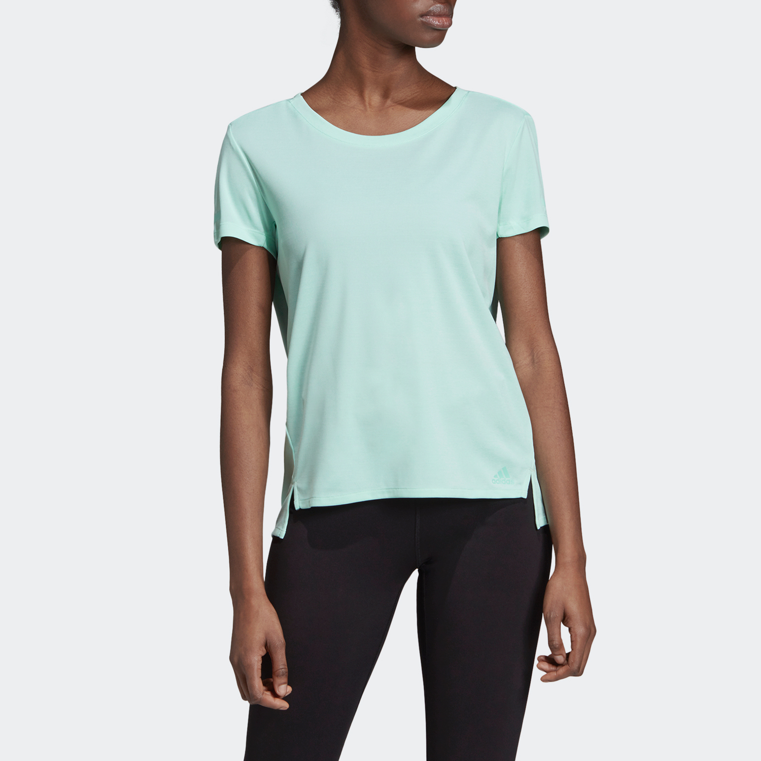 Женская футболка adidas CHILL TEE W (мятная) — фото 3