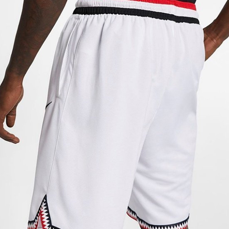 Nike Basketball Shorts Men’s White