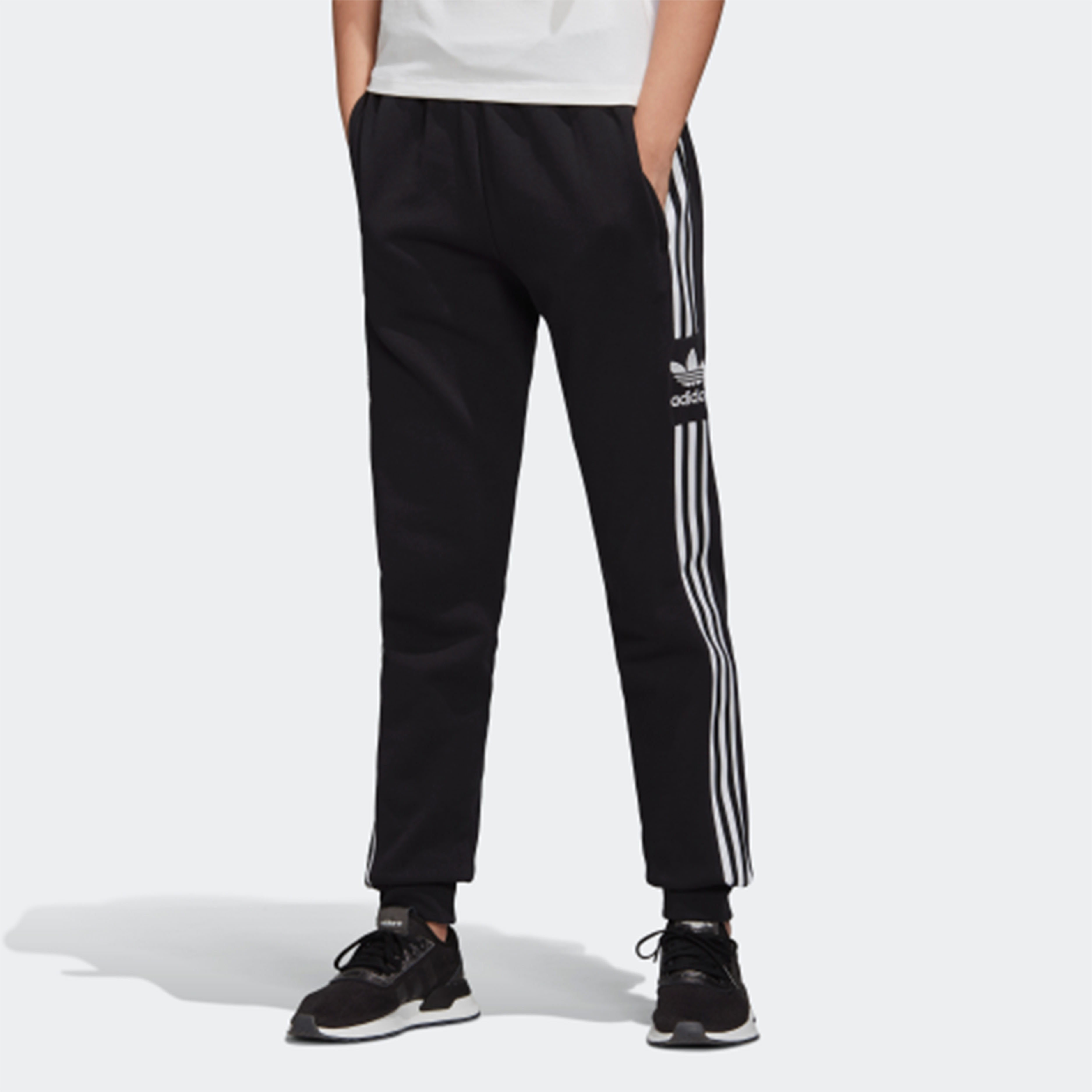 Женские брюки adidas Originals Спортивные (черные) — фото 5