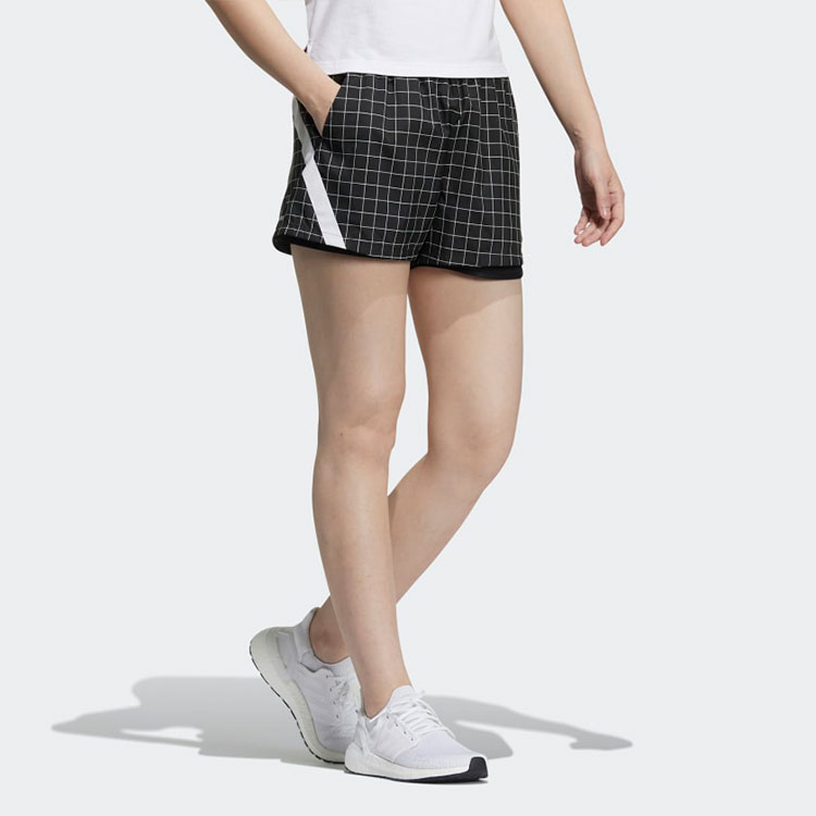 Женские шорты adidas W Spo Shorts (черные) — фото 2