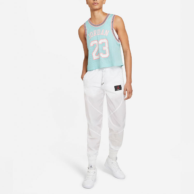 Jordan Women’ss Essential Jersey Light Dew