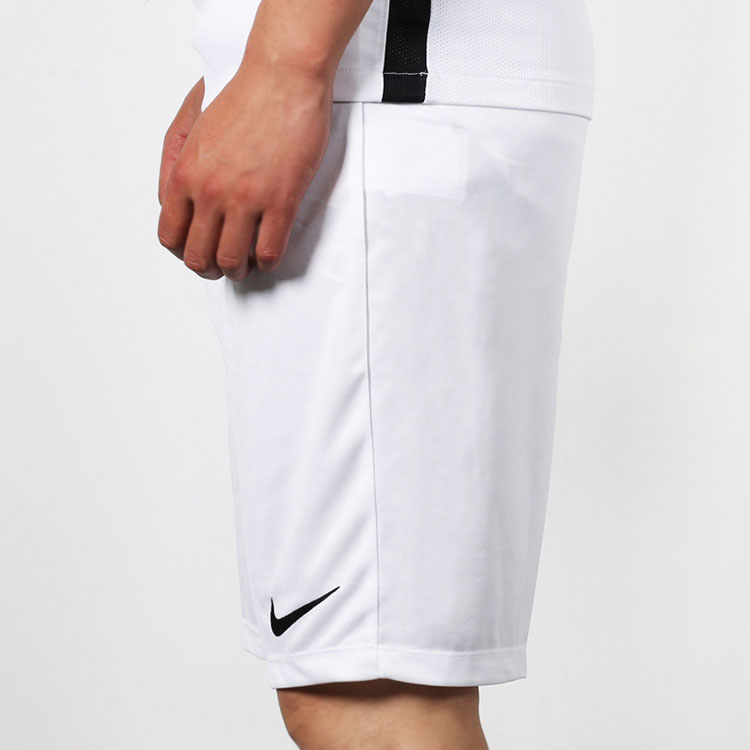 Мужские шорты Nike (белые) — фото 5