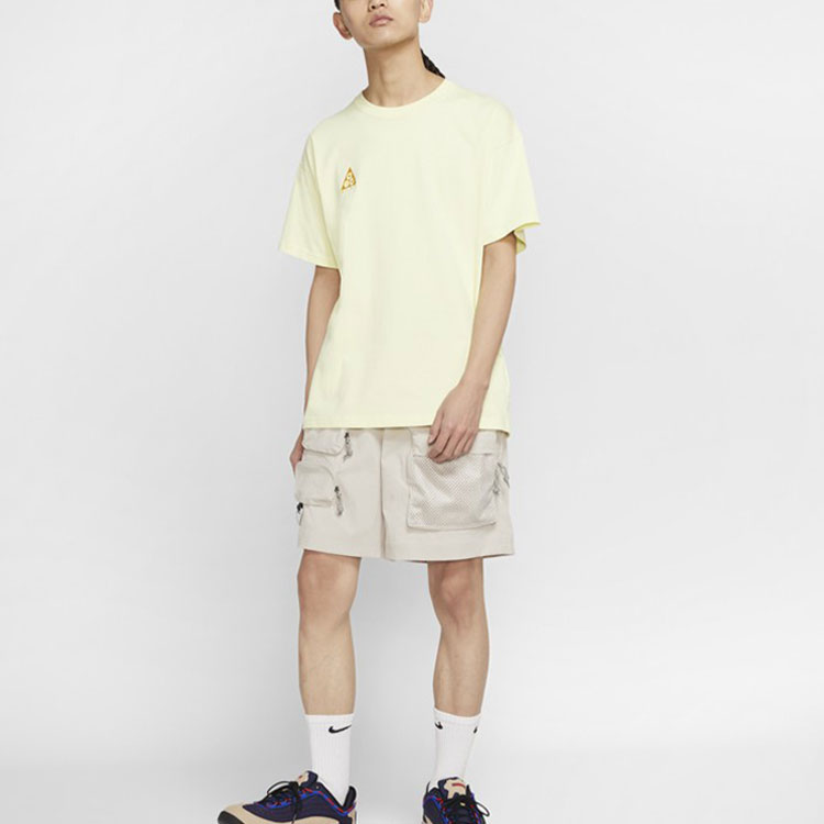 Мужские шорты Nike ACG (бежевые) — фото 4