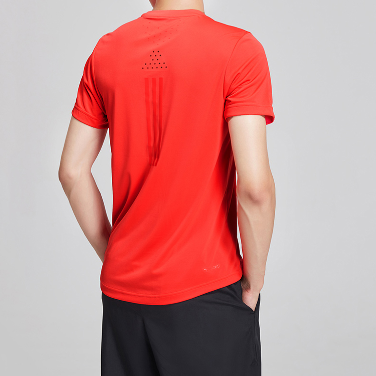 Мужская футболка adidas ClimaChill (красная) — фото 5