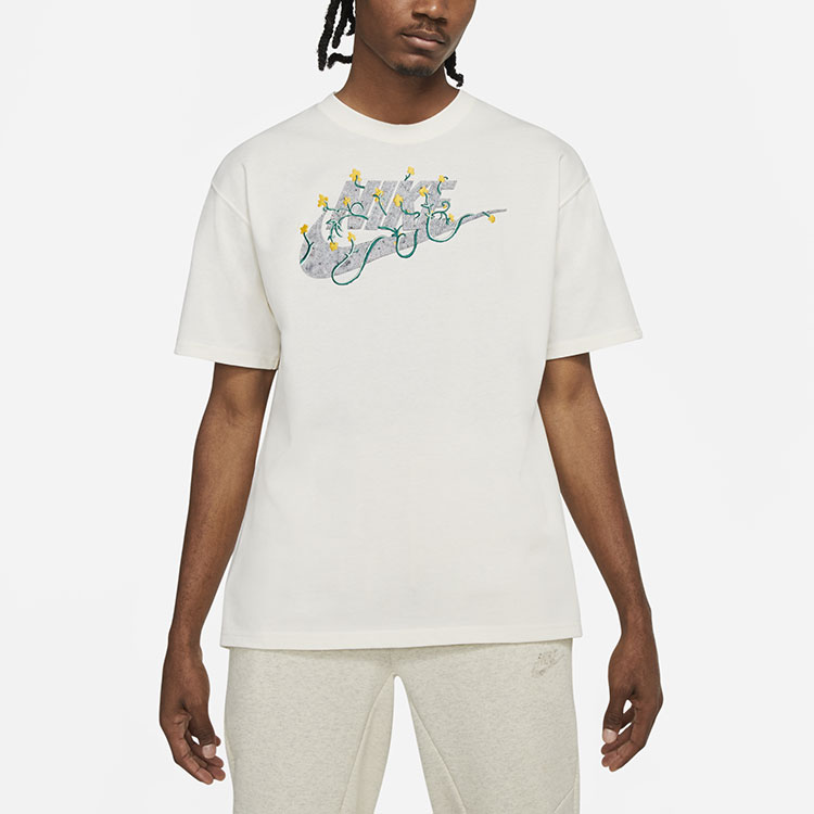 Мужская футболка Nike Sportswear (белая) — фото 3