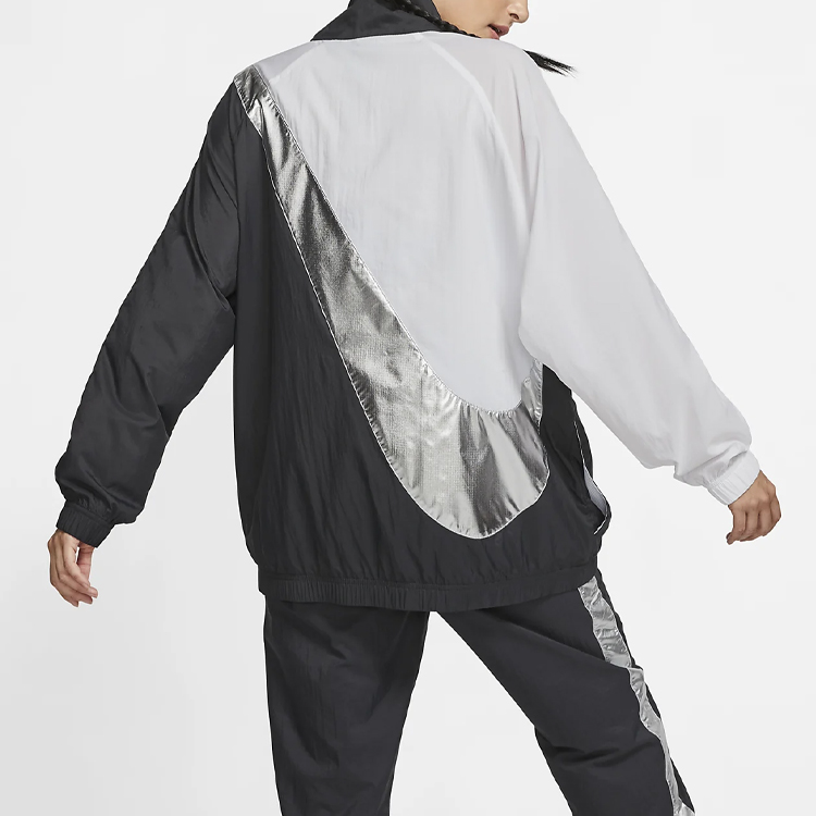 Женская куртка Nike Womens Swoosh Jacket Woven Cb Gel (черно-разноцветная) — фото 3