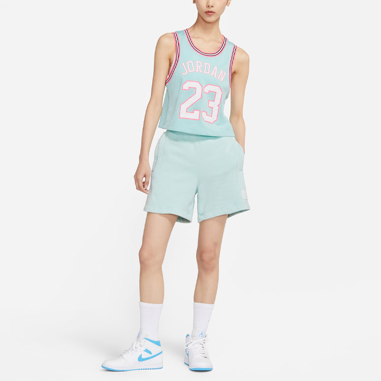 Jordan Women’ss Essential Jersey Light Dew