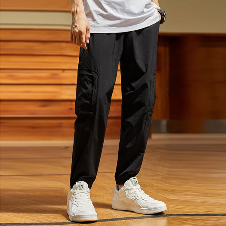 Li Ning Sports Pants Men’s Black Moderate