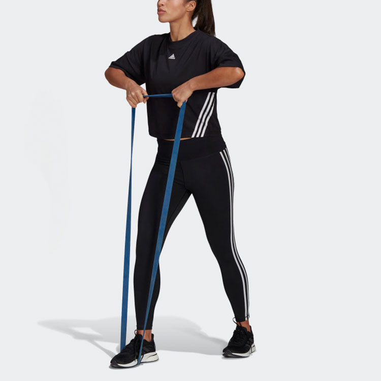 Женская футболка adidas Cropped Tee W (черная) — фото 3