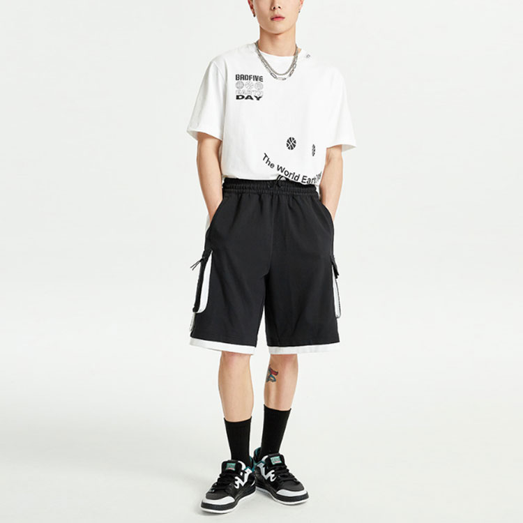 Li Ning Sports Shorts Men’s Black Moderate