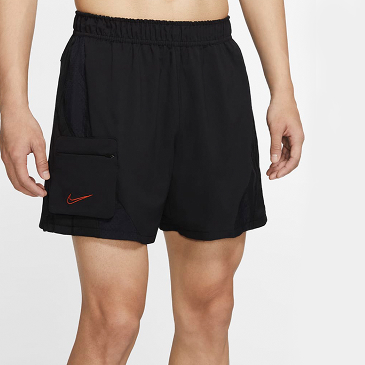 Мужские шорты Nike Dri-FIT (черные) — фото 5