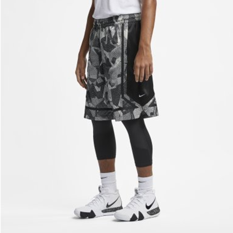 Мужские штаны Nike Camo Shorts (серый камуфляж) — фото 4