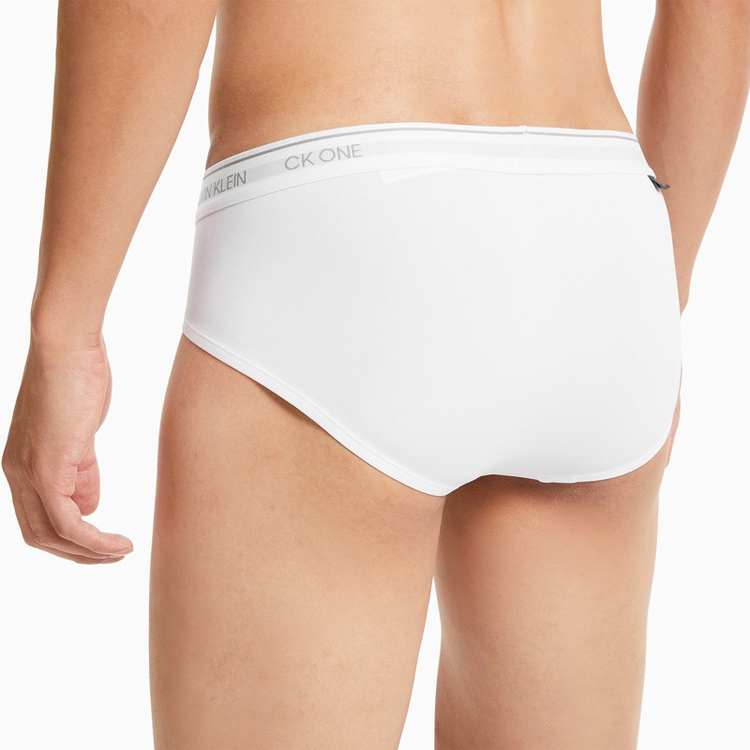 CK/Calvin Klein FW21   1