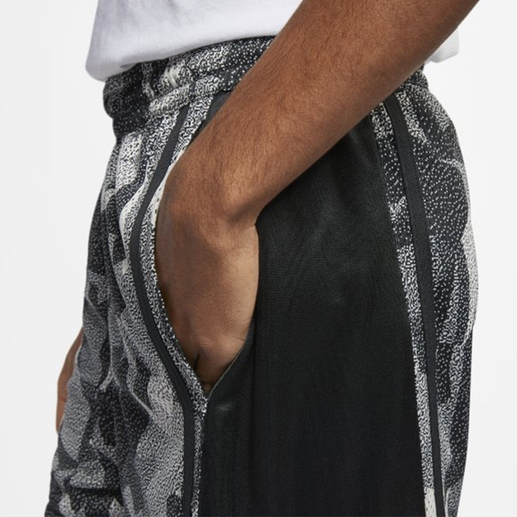 Мужские штаны Nike Camo Shorts (серый камуфляж) — фото 6